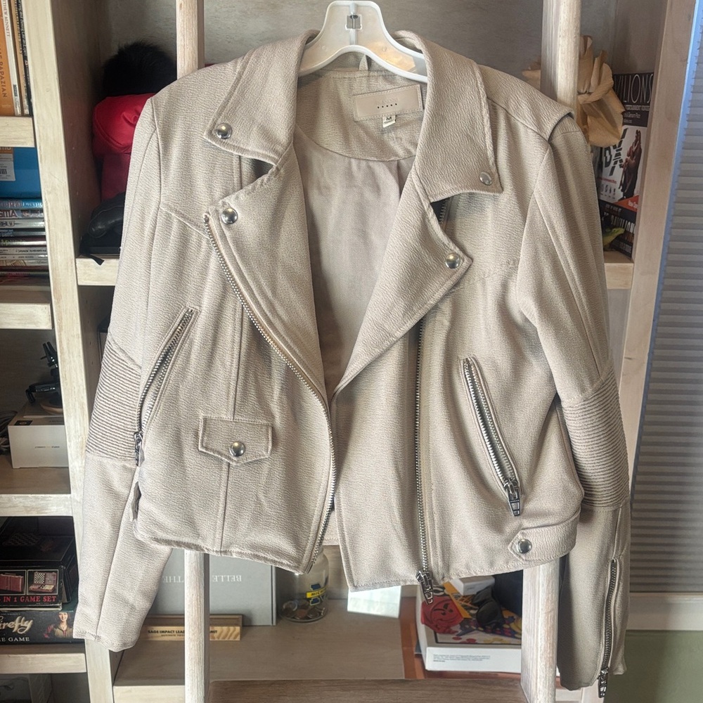 Blank NYC Medium Women's Beige Biker Jacket